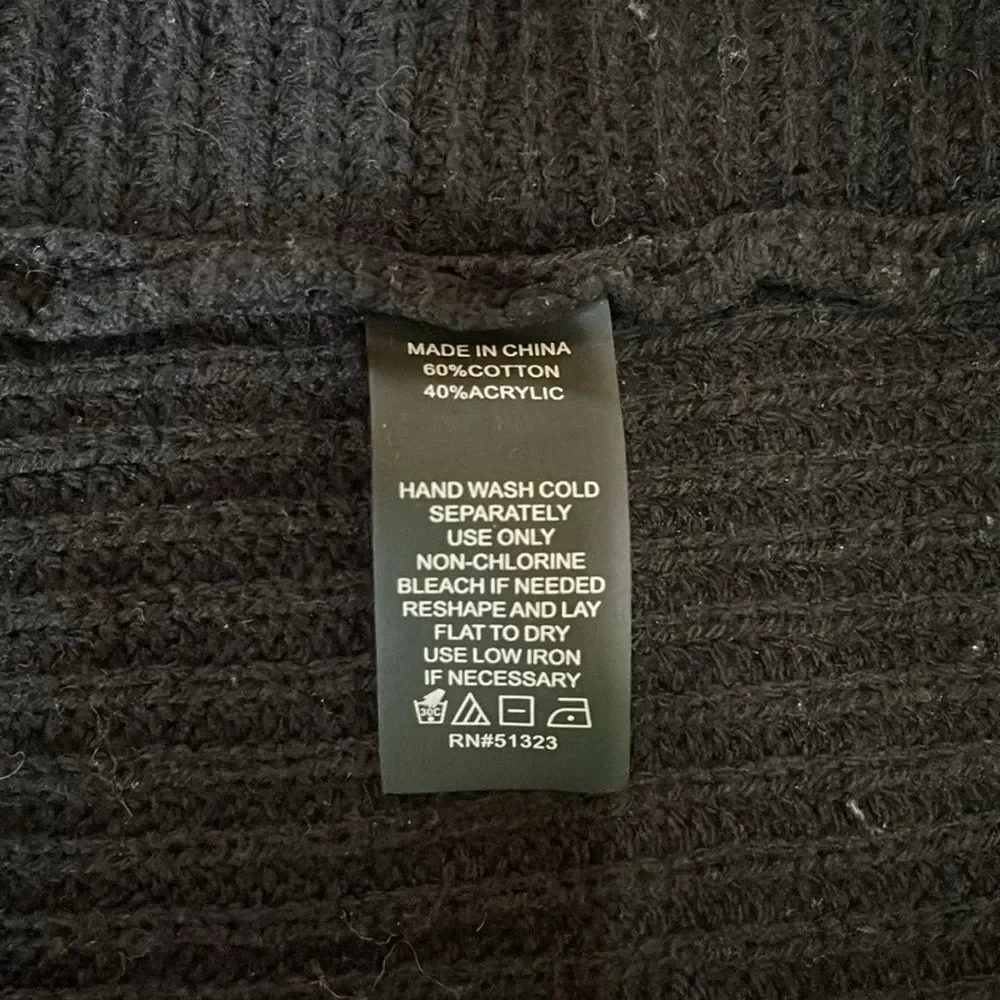 Vince Camuto Black Knit fringe sweater Size Large
